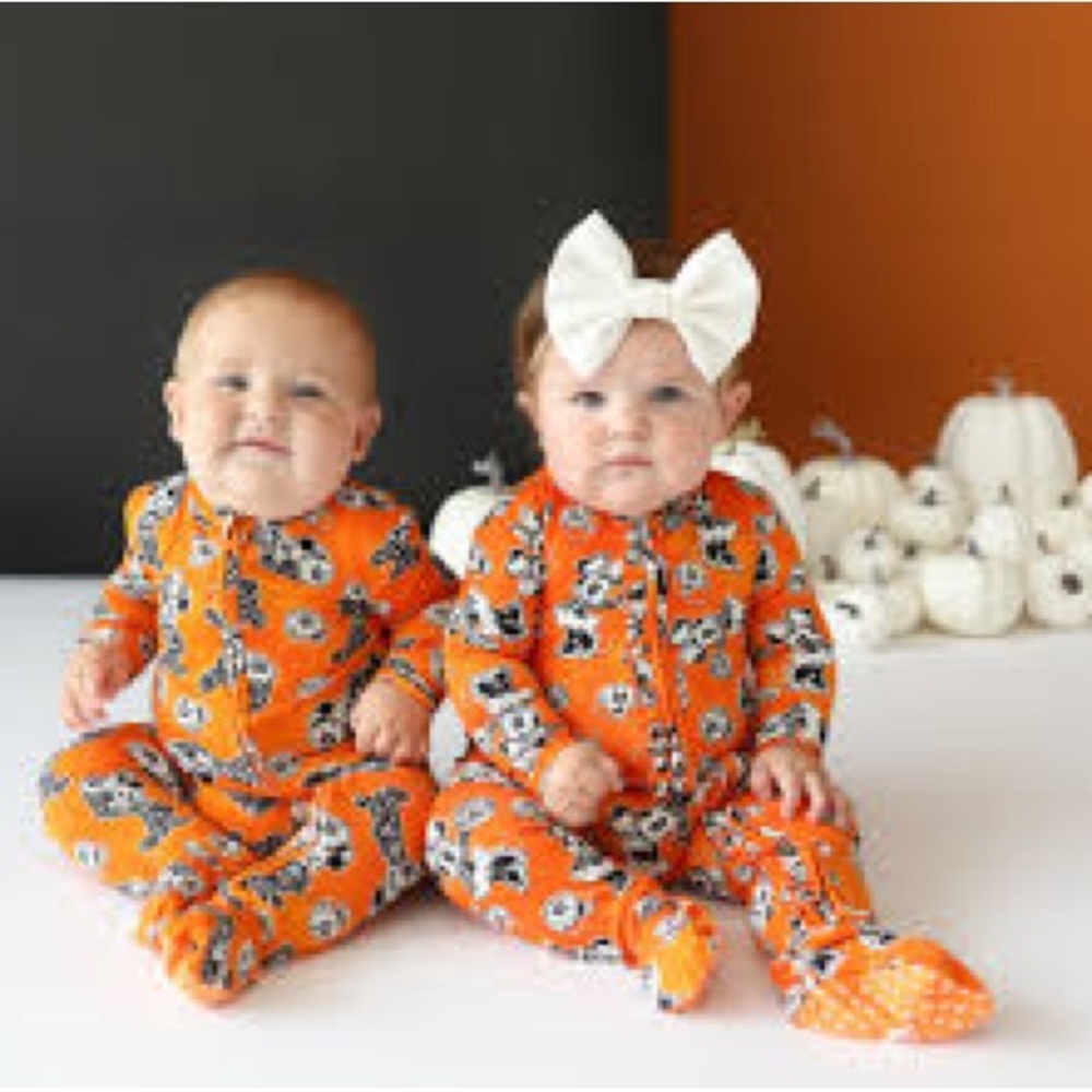 Posh peanut x Disney Halloween Mickey